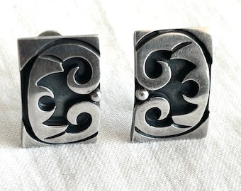 Mexican Midcentury Sterling Silver Earrings Modernist Artisan Screwback Clips Taxco Mexico Jewelry Ancient Design Clip On