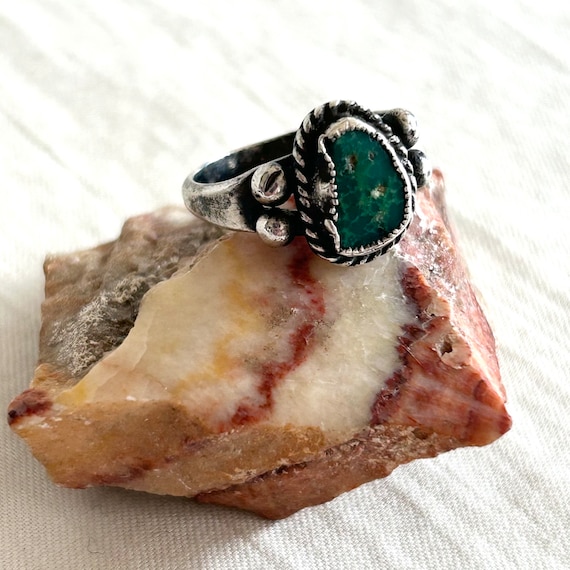 Rustic Green Turquoise Ring Size 8 Sterling Silve… - image 1