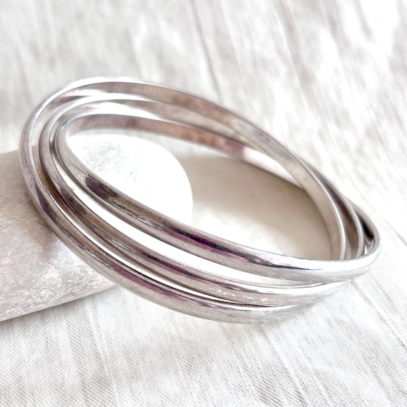 Vintage Interlocking Bangle Bracelets Set of 3 Si… - image 1