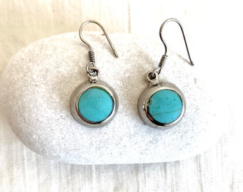 Mexican Dangle Earrings Blue Stone Discs Vintage Round Turquoise Howlite Disc Dangles Modern Minimalist Jewelry from Mexico