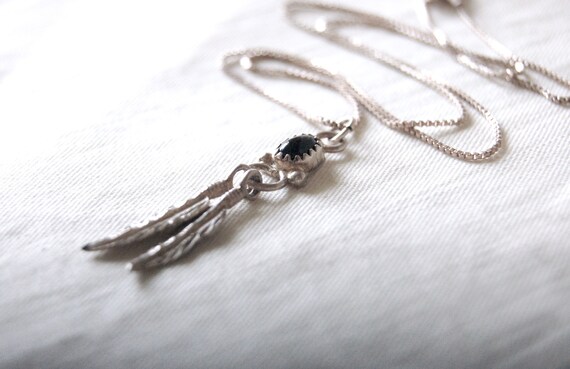Vintage Sterling Silver and Black Onyx Southwestern Styled Feather Necklace