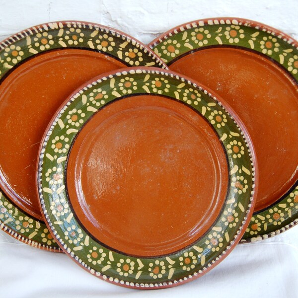 Vintage Mexican Redware Plates Set of 3 Folk Serving Pieces