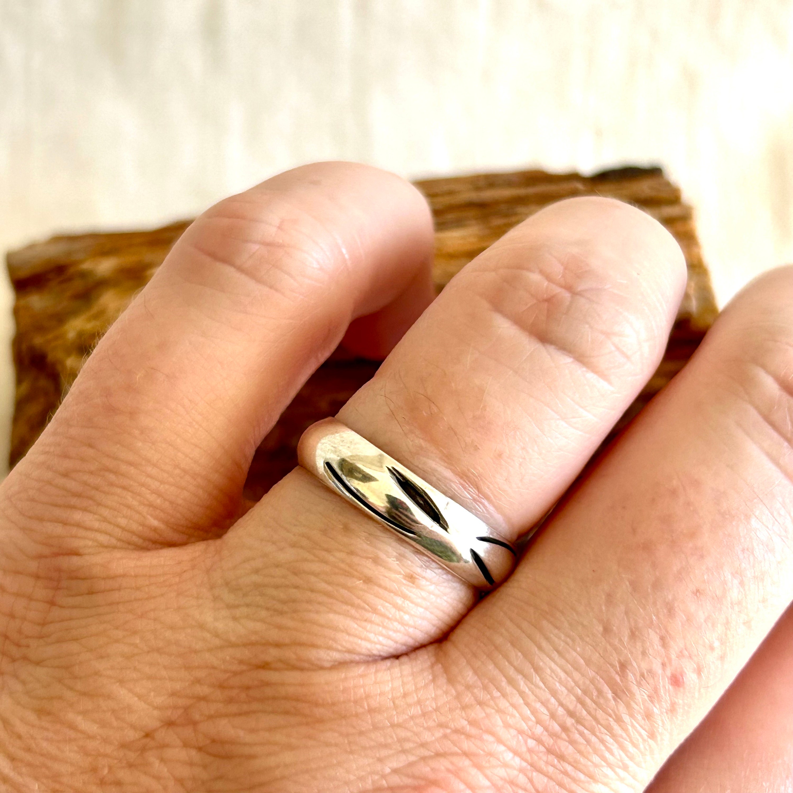 Vintage Mexican Band Size 9 Sterling Silver Ring Taxco