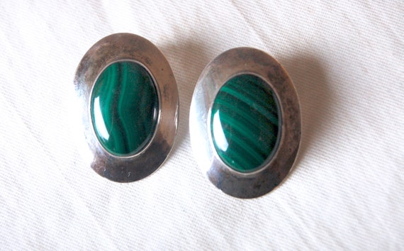 Malachite Post Earrings Vintage Southwestern Gree… - image 1
