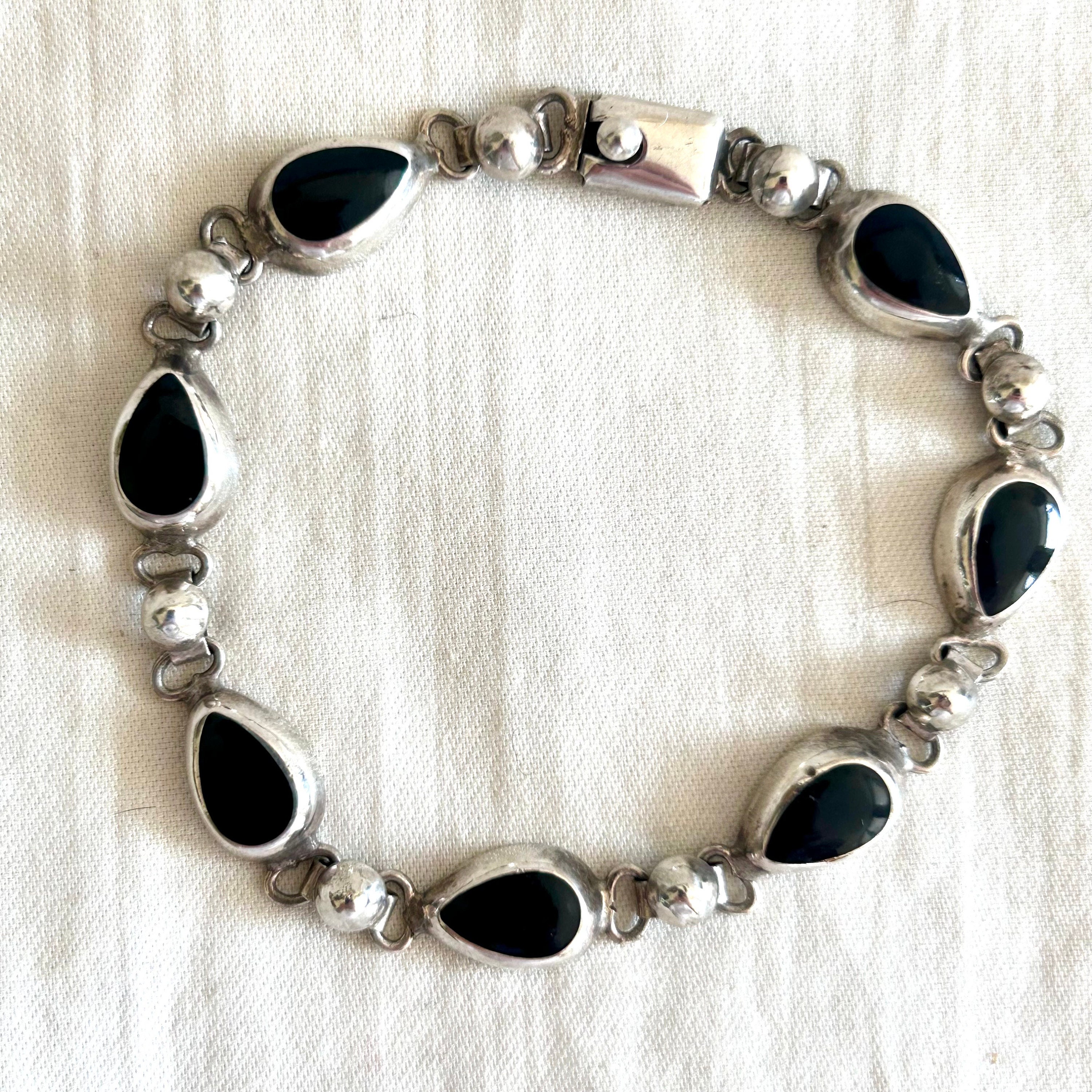 Mexican Bracelet Black Teardrop Vintage Sterling Silver Size 7 1/2 