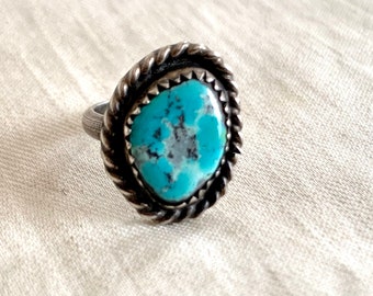 Chunky Turquoise Ring Size 1 Vintage Southwestern Midi Jewelry Rope Bezel Western Knitting Stitch Marker