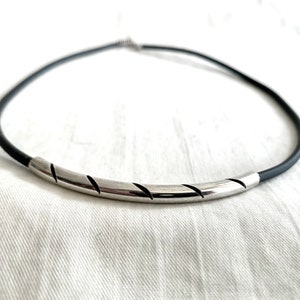 Mexican Collar Necklace Vintage Sterling Silver 17 .5 Inch Rubber Choker Modern Necklace 925 Mexico