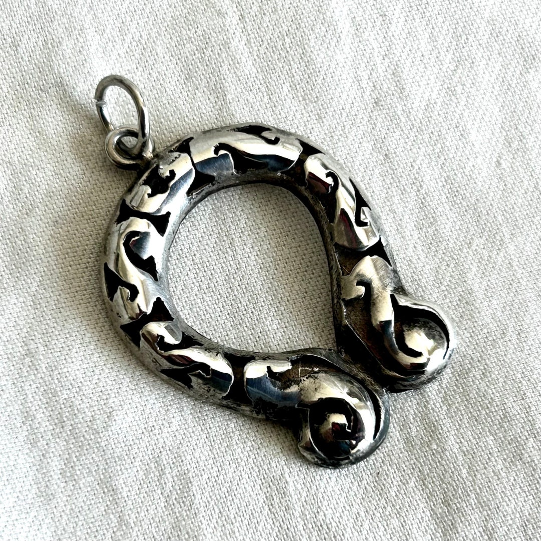Vintage Sterling Silver Horseshoe Pendant, Good Luck Charm