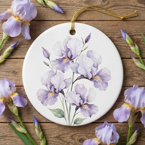 Blommor för februarifödelse - Iris | Akvarell blommig keramisk prydnad | Botanisk födelseblommagåva