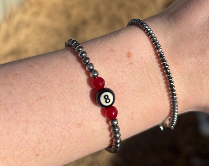 Lucky 8 ball bracelet