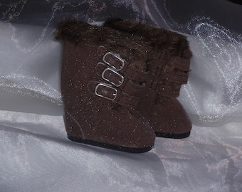 Botas de invierno con hebillas y pelo marrón, ropa para muñecas de 45 cm y zapatos para muñecas AG.