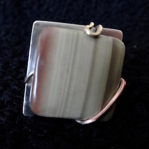Hand-made statement ring with square, striped agate bead and silver/copper twisted band, size 8