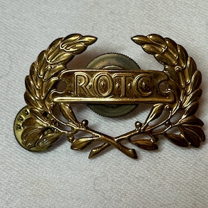 Vintage ROTC cap badge