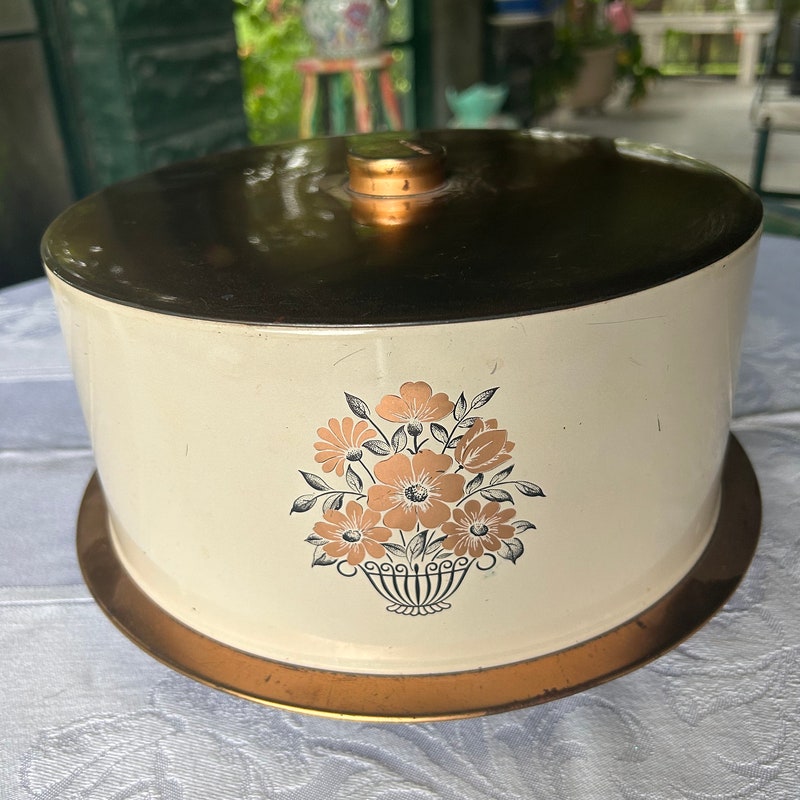 Vintage Cake Carrier - Etsy