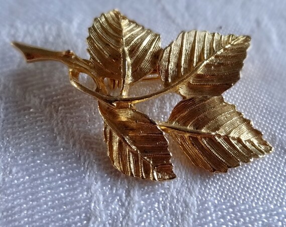 Brooch four leaves and branch gold plate DuBarry … - image 1