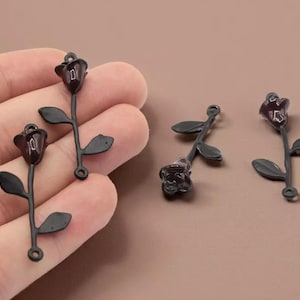 Zwart vergulde rozenbloem, rooshanger, gotische bloemenschakel voor ketting, donkere esthetische doe-het-zelfsieraden