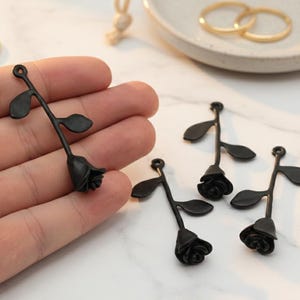 Black Plated Rose Flower Pendant, Flower Charms, Dainty Charms, GD034