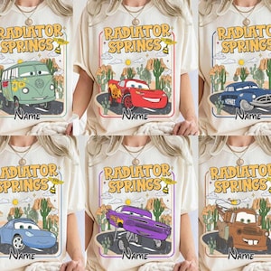 Camiseta personalizada de Disney Retro Cars de los 90, Radiator Springs, camiseta de carreras de Cars Land de Disneyland, camiseta familiar a juego para vacaciones en Disneyland 2026 imagen 1