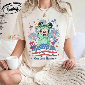 Camiseta personalizada de Disneyland para el Día de los Caídos con temática patriótica, camiseta de Disneyland para el 4 de julio, camiseta de Mickey USA, camisetas patrióticas de Disneyland por sus 250 años. imagen 2