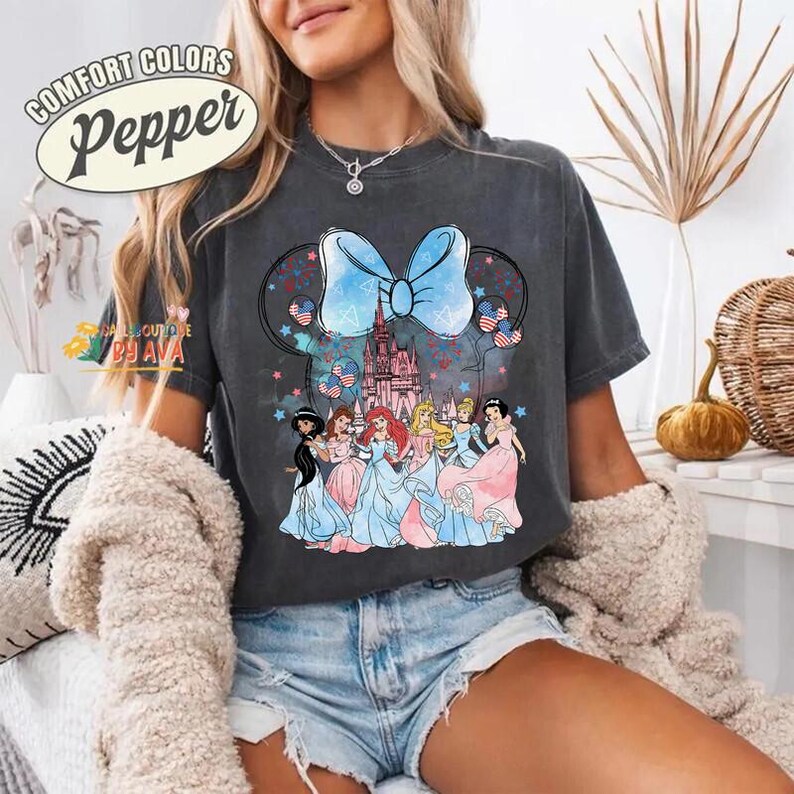 Disneyland Princess Happy Independence Day Shirt, Disneyland Castle US Flag Freedom 4th of July Shirt, Disneyland Family 250 Years Shirts image 3