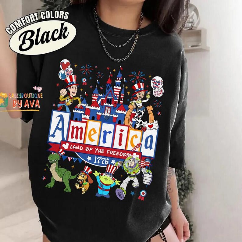 Camisetas de Toy Story para el 4 de julio, Tierra de la Libertad, Camiseta Feliz 4 de Julio, Camiseta del 250 Aniversario de EE. UU., Camiseta del Día de la Independencia imagen 3