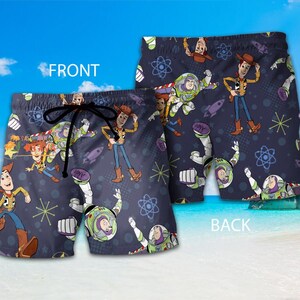 Toy Story Woody And Buzz Lightyear Hawaiian Shirt, Disneyland Toy Story Button Up Shirt, Summer Beach Outfit, Disneyland Summer Vacation Bild 3