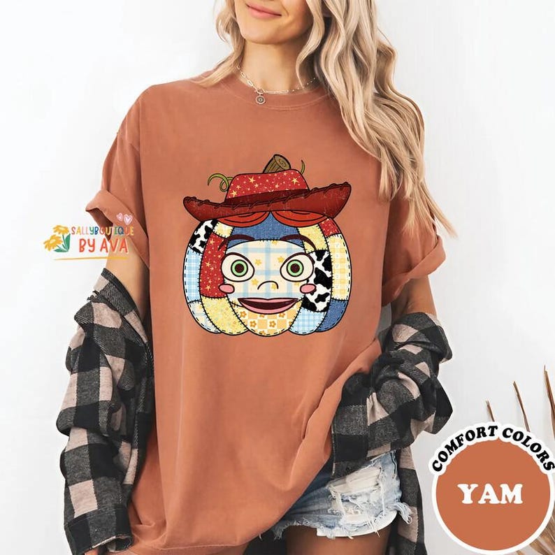 Comfort Colors Preppy Floral Toy Story Shirt, Fall Pumpkin Shirt, Disneyland Autumn Shirt, Disneyland Halloween, Toy Story Halloween Shirt Bild 6