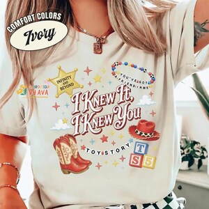 Toy Story 5 I Knew It, I Knew You Music Shirt, Toy Story 5 Movie 2026, Jessie Toy Story 5 Inspired Shirt, You've Got a Friend In Me bild 7