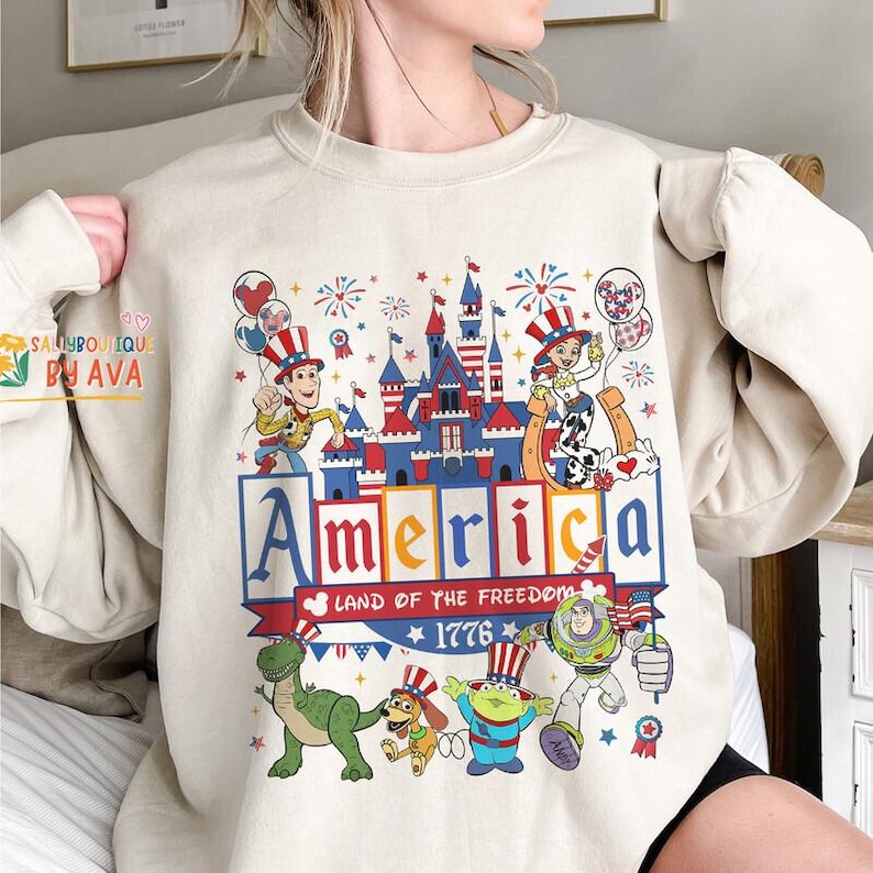 Camisetas de Toy Story para el 4 de julio, Tierra de la Libertad, Camiseta Feliz 4 de Julio, Camiseta del 250 Aniversario de EE. UU., Camiseta del Día de la Independencia imagen 7