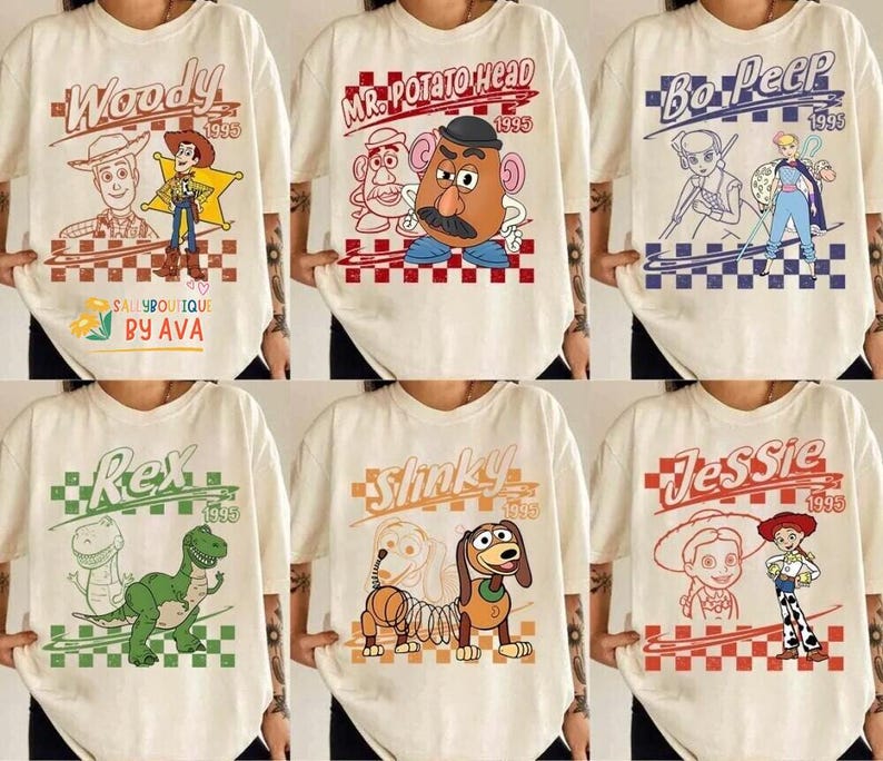 Camiseta retro a cuadros de Disneyland Pixar Toy Story con todos los personajes: Woody, Buzz, Jessie y Bo Peep. Camiseta personalizada a juego. imagen 3