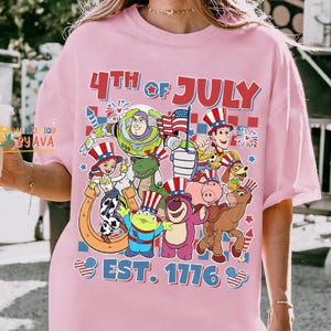 Chemise rétro Toy Story 4 juillet, chemise Toy Story USA 250e anniversaire, chemise Pixar Toy Story 4 juillet, fête de l'indépendance de Disneyland image 3