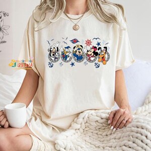 Disneyland Cruise Shirt, Mickey and Friends Nautical Tee, Comfort Colors Disneyland Vacation Top, Cruise Group Shirt, Disneyland Family Gift zdjęcie 3