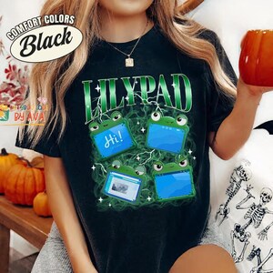 LilyPad Bootleg Shirt, Toy Story 5 Movie Shirt, Lilypad Buzz Lightyear Woody Jessie Toy Story Land, You've Got a Friend In Me Tee Bild 3
