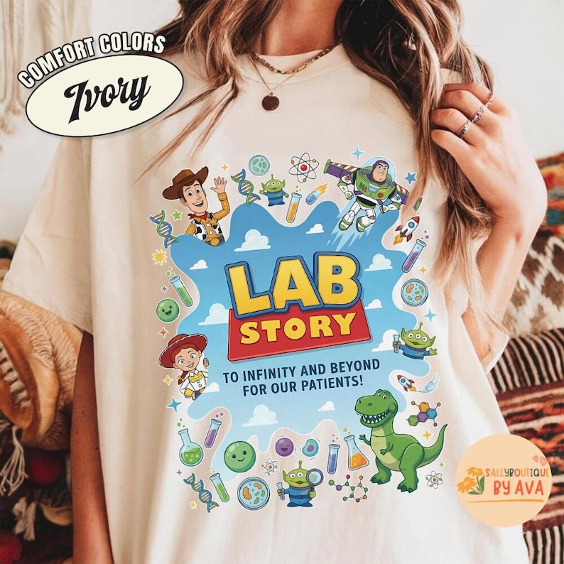 Camiseta de la Semana del Laboratorio de Toy Story de Disneyland, Buzz Lightyear, Woody, Jessie, Bo Peep, Historia del Laboratorio 2026, Asistente de Laboratorio, Equipo de Laboratorio Médico, Laboratorio Clínico imagen 1