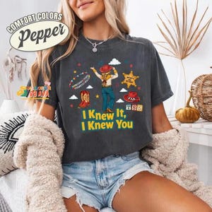 Toy Story 5 Friendship I Knew It I Knew You,Toy Story 5 Movie Tee, You've Got A Friend In Me, To Infinity And Beyond, Toy Story Land immagine 3