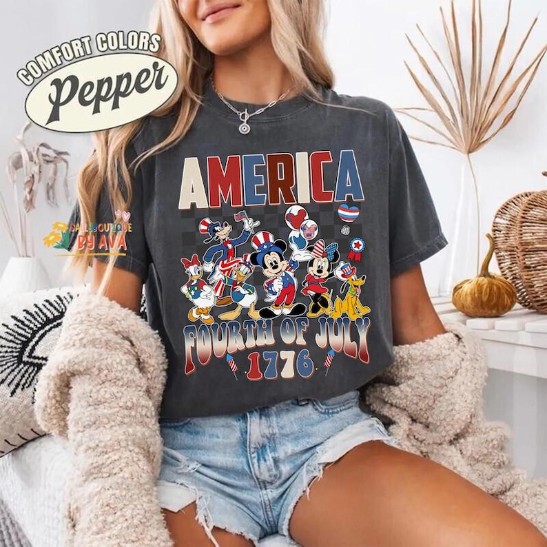 Mickey & Friends Checkered Disneyland Happy 4th of July Shirt, Disneyland Happy 4th of July Shirt, Happy Patriotic Day 1976 Tee Memorial Day afbeelding 1