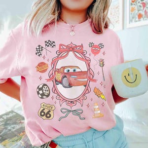Disneyland Cars Watercolor Coquette shirt, Lightning McQueen Mater Doc Hudson Sally Carrera Birthday Cars Family Matching Trip Shirt Bild 4