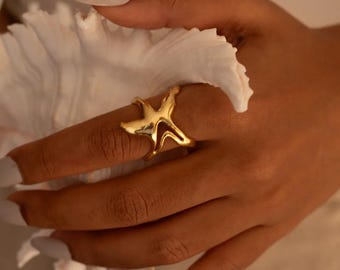 Tideborn Star Ring, Adjustable Starfish Chunky Statement Ring, Beach Rings