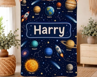 Couverture personnalisée planète avec prénom, couverture enfant, tapisserie système solaire, décoration chambre d'enfant, cadeau 1er anniversaire, cadeau de naissance