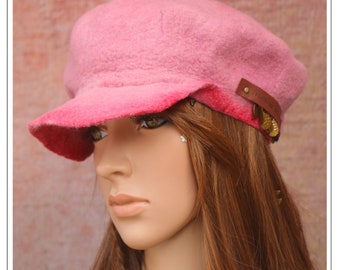 Casquette rose, feutre artisanal teint à la main "Lili-Rose"