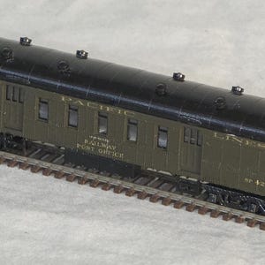 N scale Harriman Head End Cars