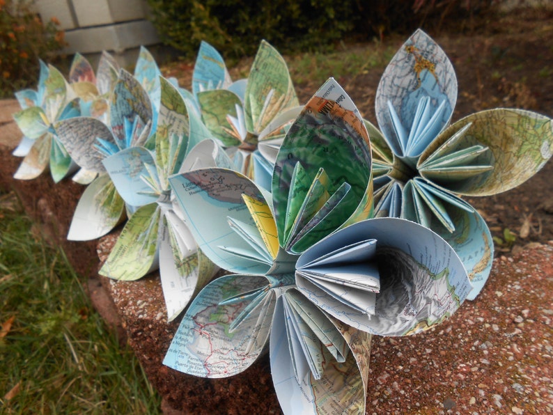 5 Huge Map Kusudama Paper Flowers. Great For Weddings, Centerpiece, Decoration, Gift. image 4