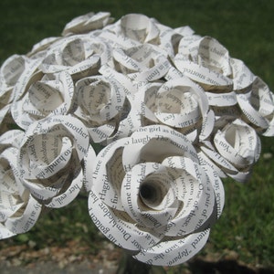 Two Dozen BOOK Roses. Paper Roses. First Anniversary, Weddings, Birthdays. Unique Gift. Gift For Her, Gift For Women. 24 Roses