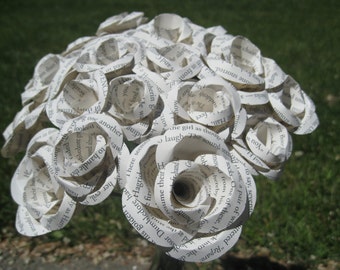Dos docenas de rosas BOOK. Rosas de papel. Primer aniversario, bodas, cumpleaños. Regalo único. Regalo para ella, regalo para mujer. 24 rosas