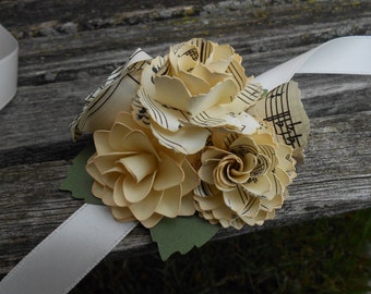 Custom Corsage. CHOOSE YOUR COLORS. Wrist or Pin-On. Weddings, Prom, Homecoming, Etc.