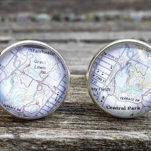 Manchetknopen met kaart van Central Park. Kies je locatie. Bruiloft, bruidsjonkers, cadeau bruidegom, vader. Reizen, New York.