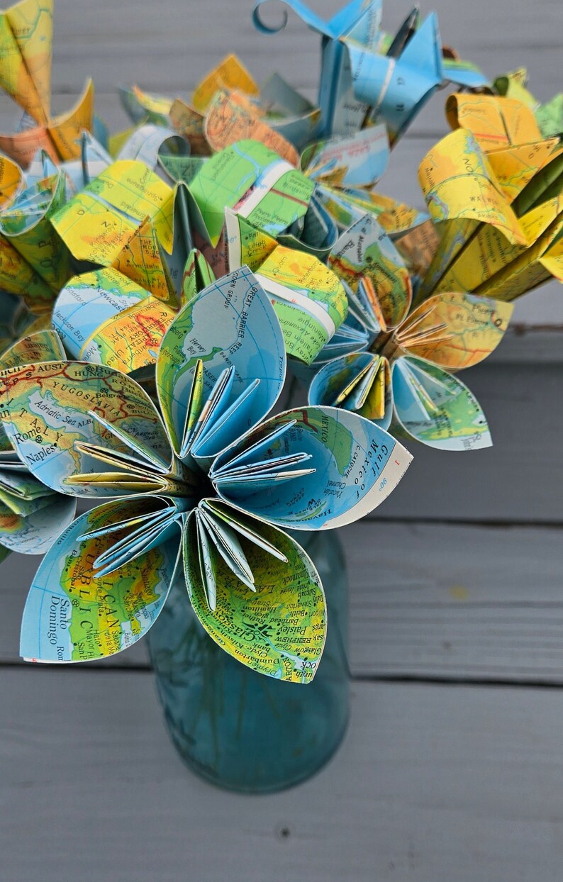 Vintage Map Paper Flower Bouquet, World Map. Origami Paper Flowers ...
