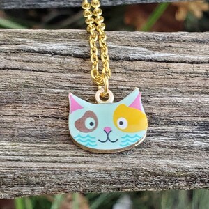 猫のネックレス。記念日、誕生日、クリスマス、お母さんへのプレゼントに。猫好きの方へ