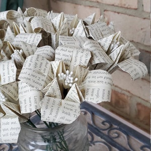 Custom Song Lyric Lily Bouquet. CHOOSE YOUR SONG! Valentine, Anniversary, Wedding, Centerpiece, Gift For Mom. Lilies