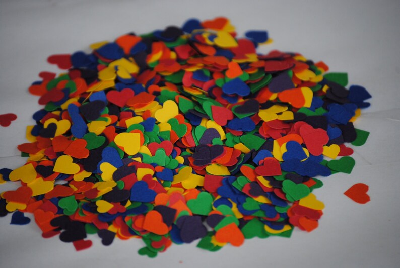 Showers Weddings ROYGBIV Over 2000 Mini Confetti Hearts RAINBOW MIX Decorations